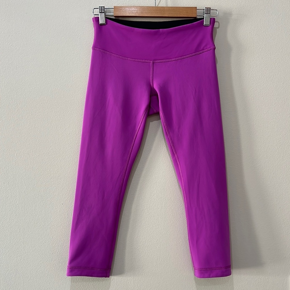 Lululemon women’s leggings in size 6 |athletic yoga running athleisure